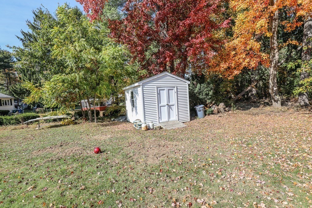12 Bowman Road Billerica, MA 01821 - Photo 24 of 25
