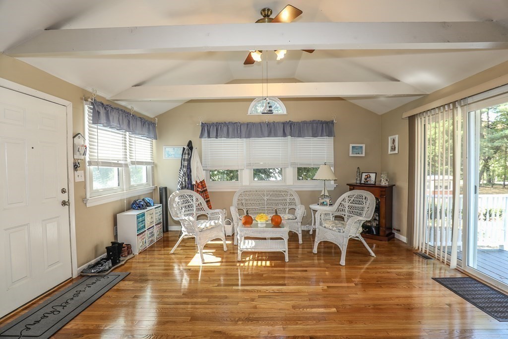 12 Bowman Road Billerica, MA 01821 - Photo 7 of 25