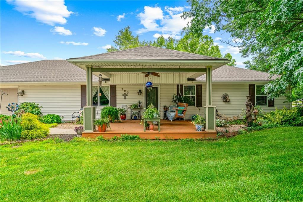 303 West Maple Street Archie, MO 64725 - Photo 1 of 47