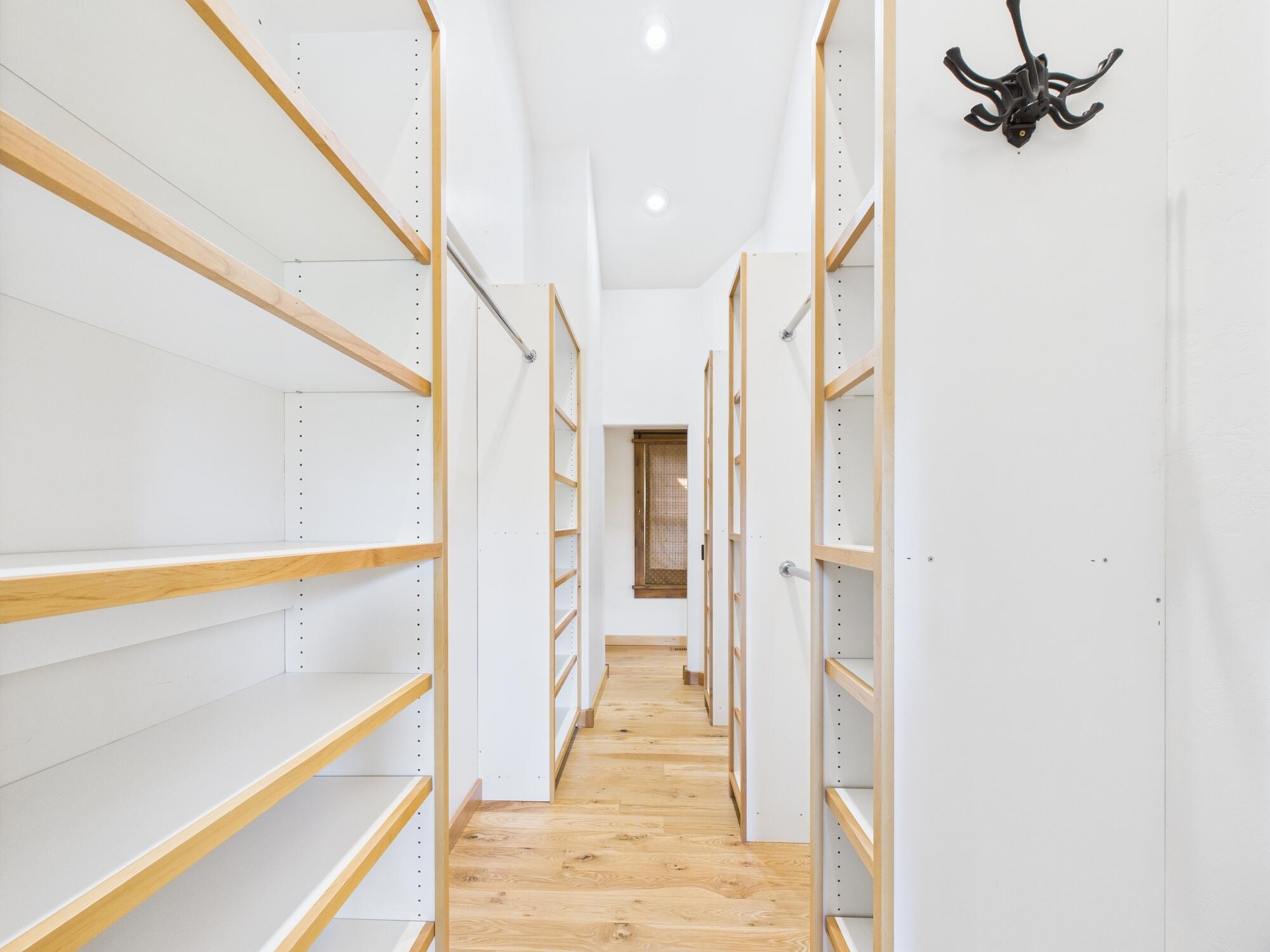 95 Freedom Loop Blaine County, ID 83313 - Photo 20 of 70 Primary Closet