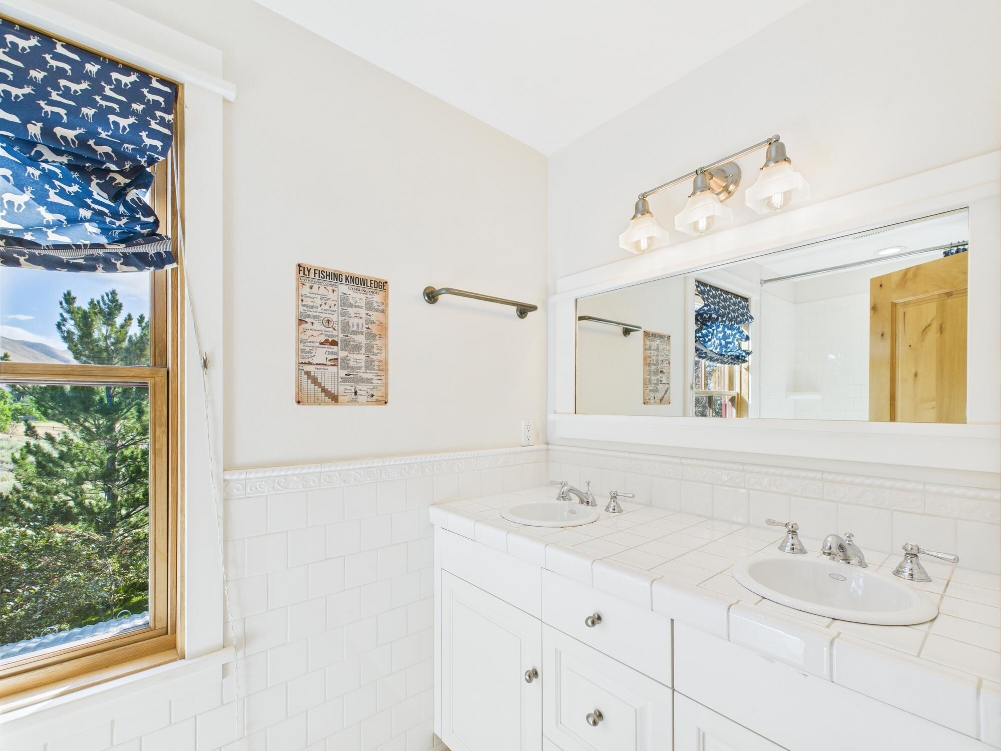 95 Freedom Loop Blaine County, ID 83313 - Photo 26 of 70 Bath 2