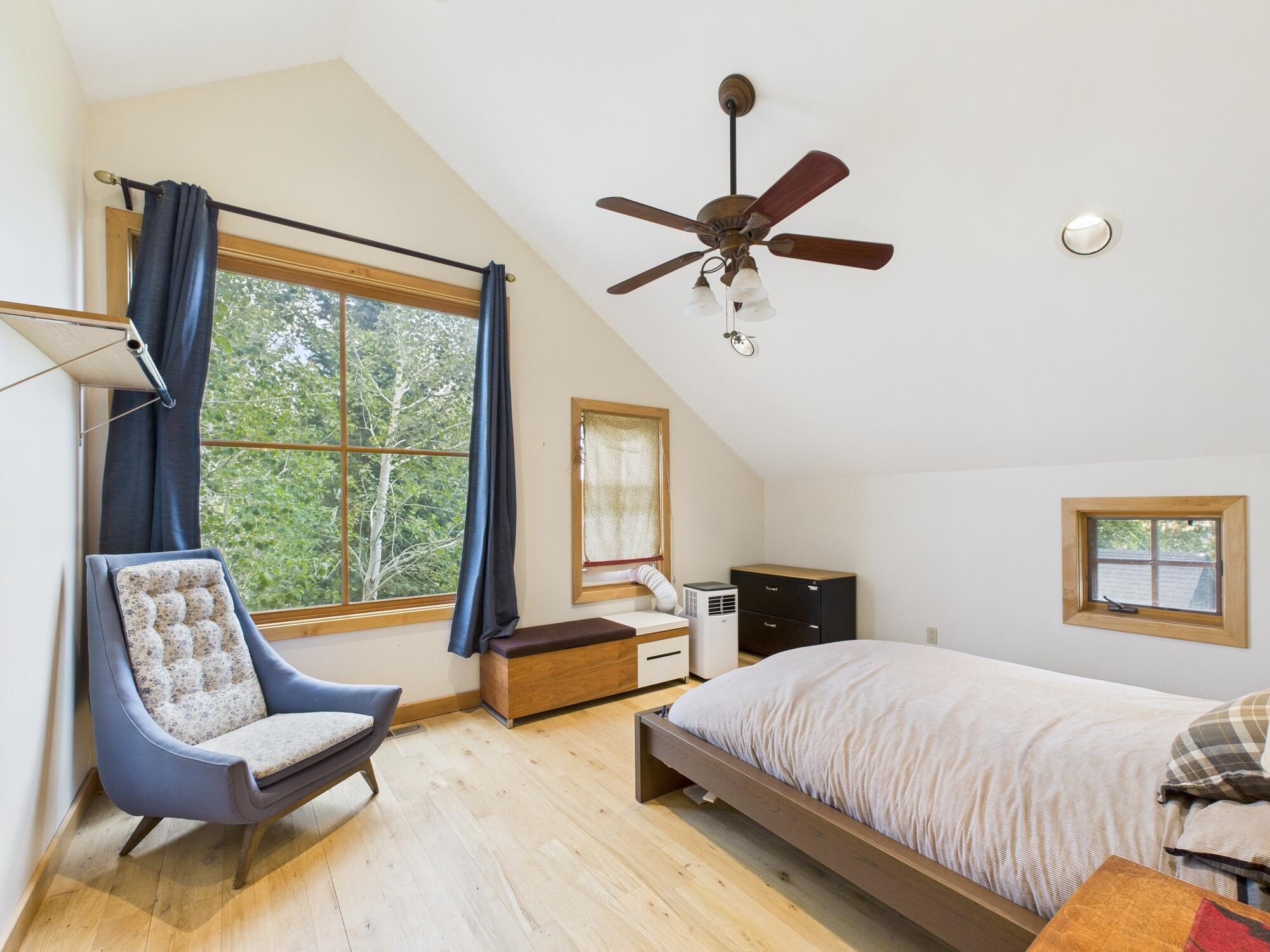 95 Freedom Loop Blaine County, ID 83313 - Photo 49 of 70 Apartment Bedroom 2