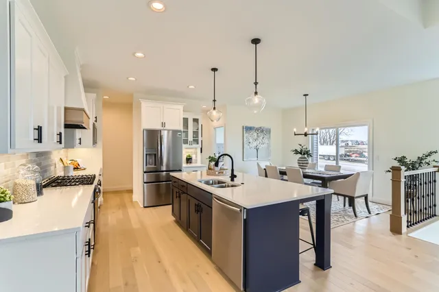 $929,900 | 17760 Winfield Court, Prior Lake, MN 55372