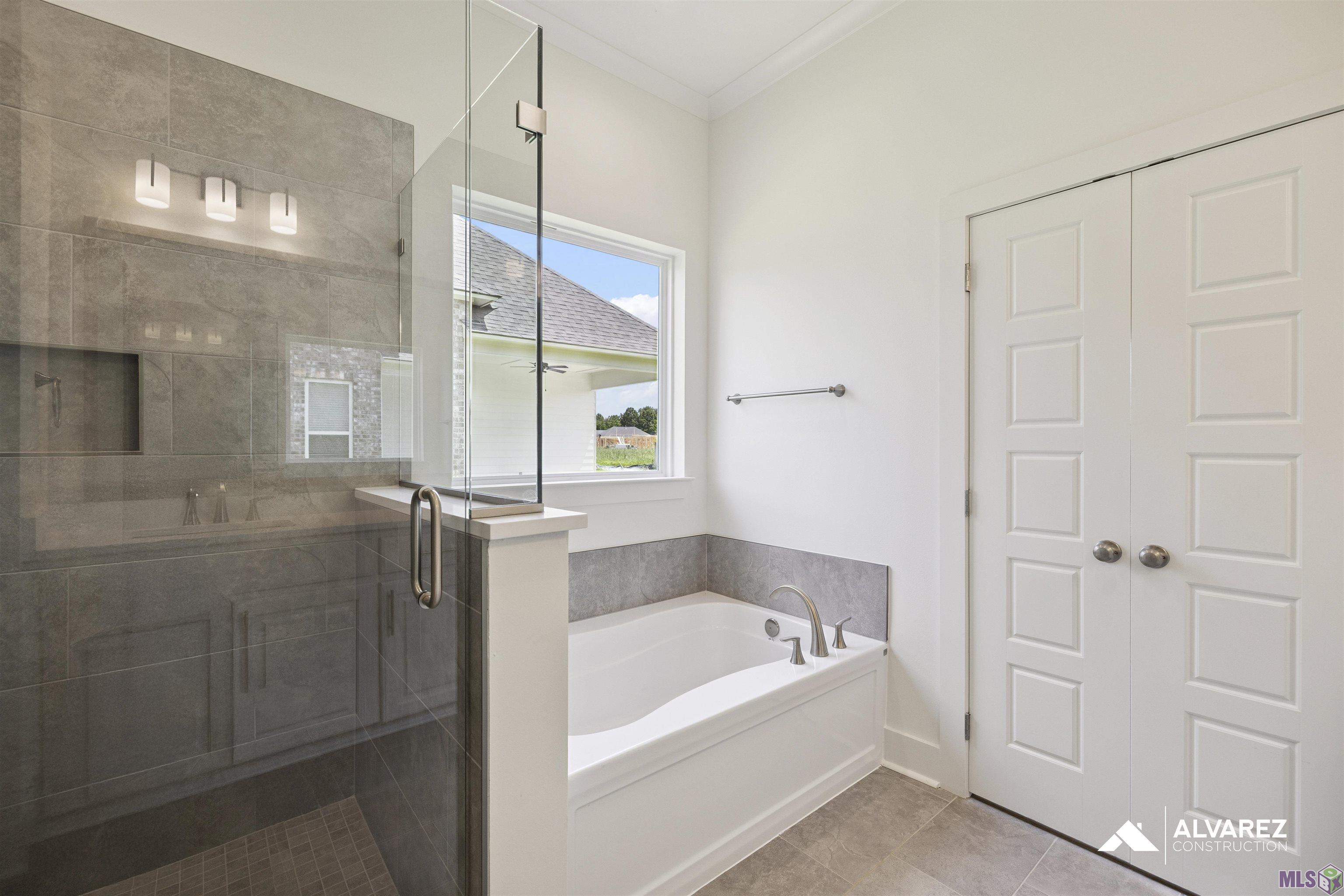 10141 Sanctuary Oaks Drive Baton Rouge, LA 70817 - Photo 17 of 28