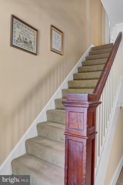 418 South Cedar Street Lititz, PA 17543 - Photo 8 of 29