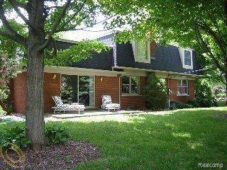 4245 Fieldbrook Road West Bloomfield, MI 48323 - Photo 13 of 13 Fieldbrook Rear