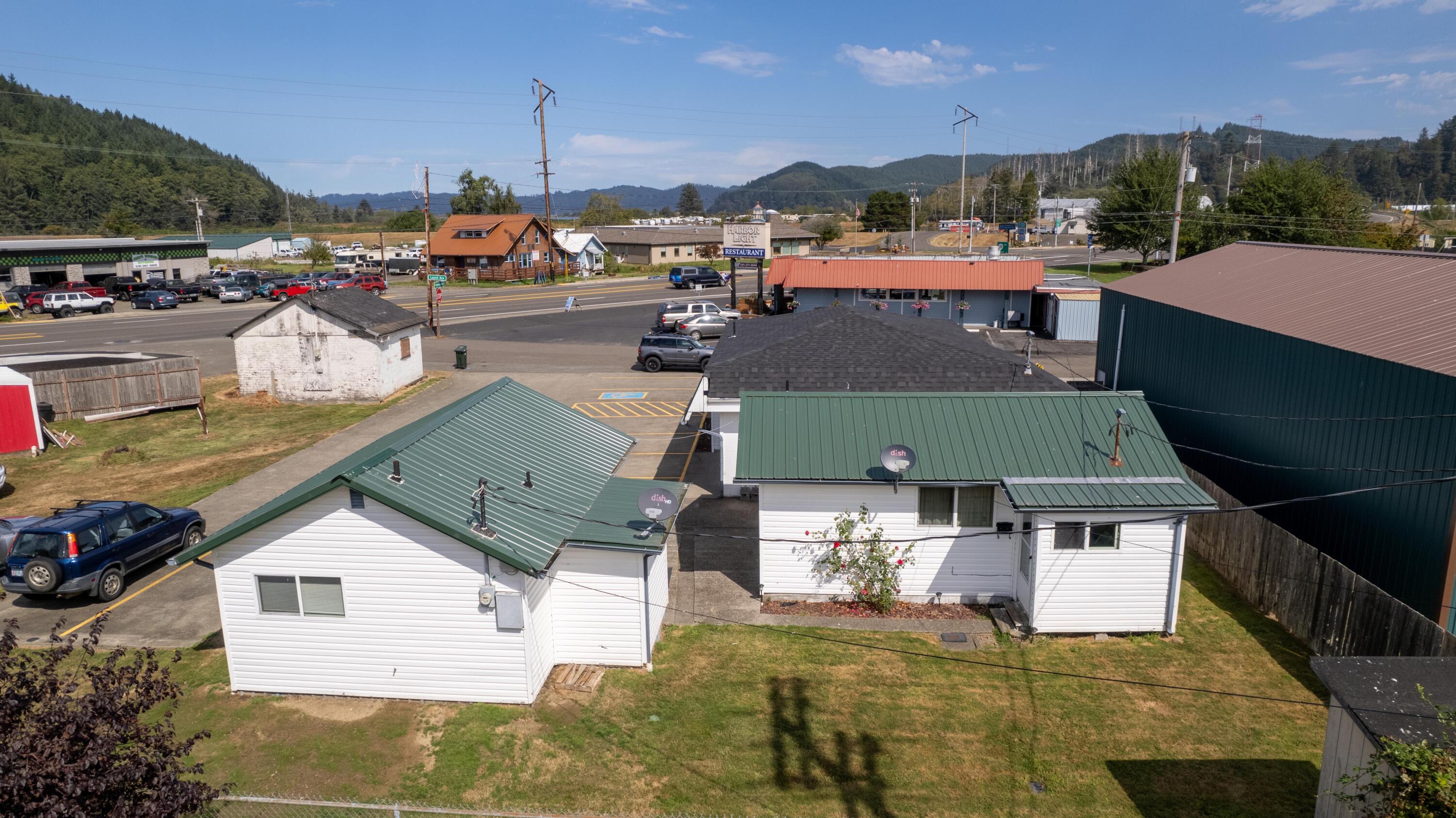 962 Laurel Avenue Reedsport, OR 97467 - Photo 13 of 25 Gallery Image 13