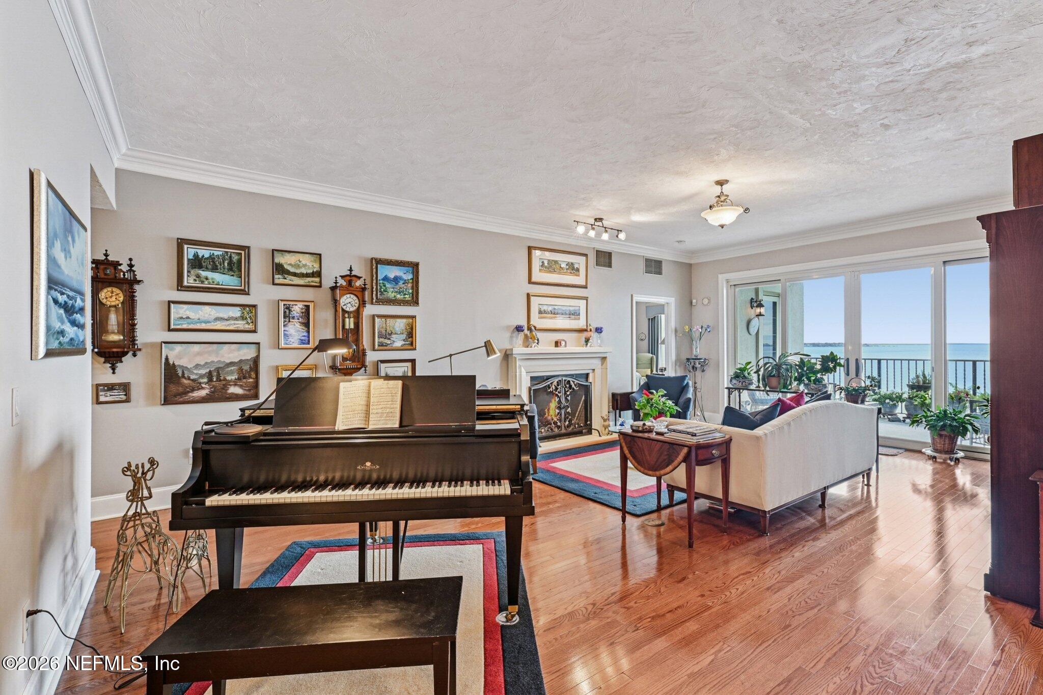 2358 Riverside Avenue, Unit 405 Jacksonville, FL 32204 - Photo 17 of 96 11-web-or-mls-Riverside Ave-S1202-011