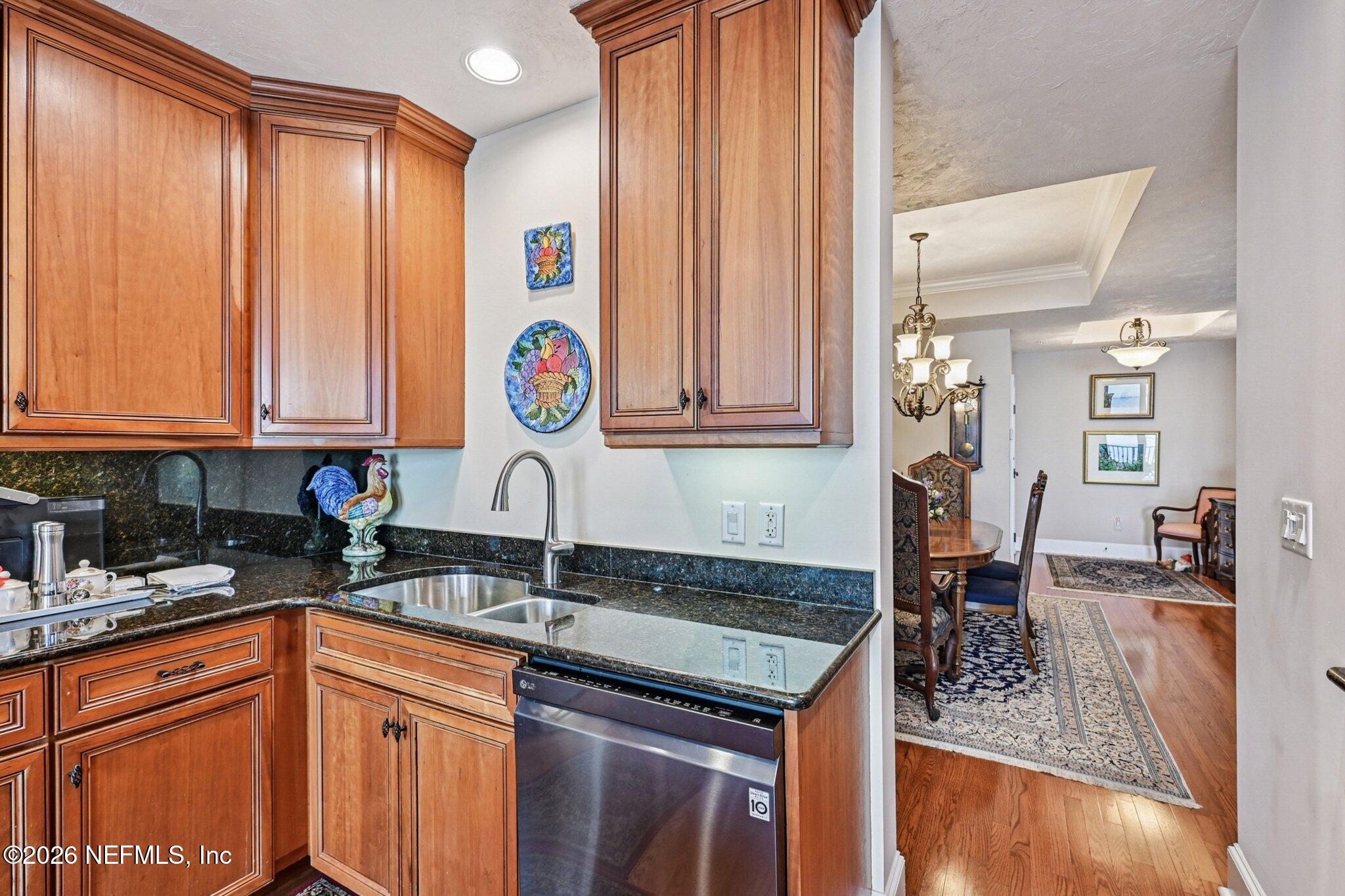 2358 Riverside Avenue, Unit 405 Jacksonville, FL 32204 - Photo 24 of 96 20-web-or-mls-Riverside Ave-S1202-020