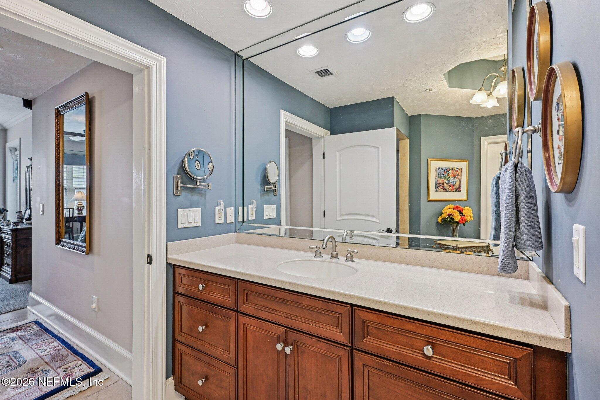 2358 Riverside Avenue, Unit 405 Jacksonville, FL 32204 - Photo 42 of 96 44-web-or-mls-Riverside Ave-S1202-044