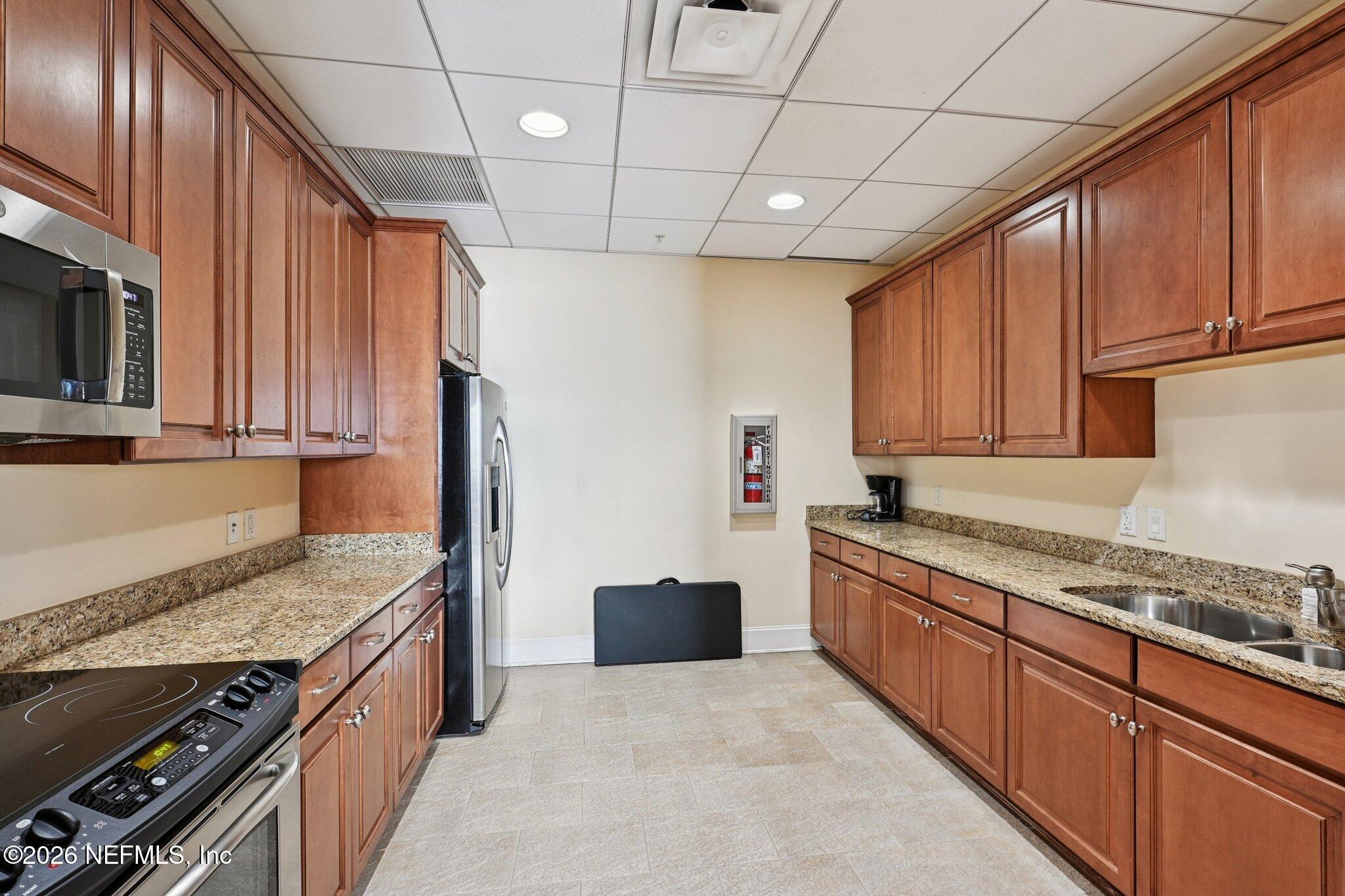 2358 Riverside Avenue, Unit 405 Jacksonville, FL 32204 - Photo 61 of 96 57-web-or-mls-Riverside Ave-1202-908