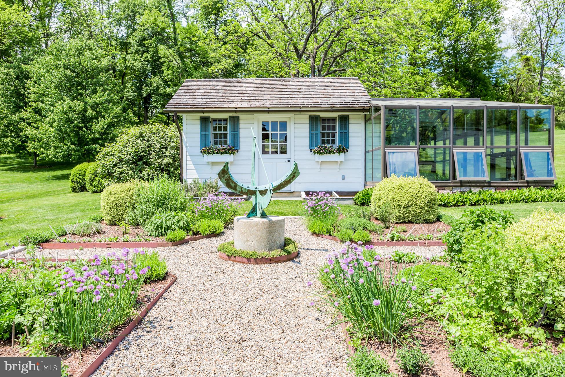 189 Woosamonsa Road Pennington, NJ 08534 - Photo 22 of 40