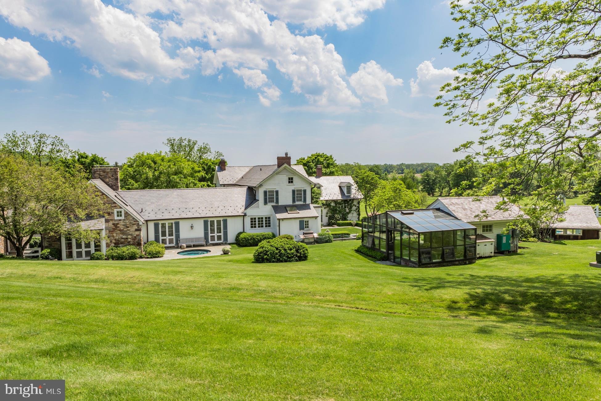 189 Woosamonsa Road Pennington, NJ 08534 - Photo 24 of 40