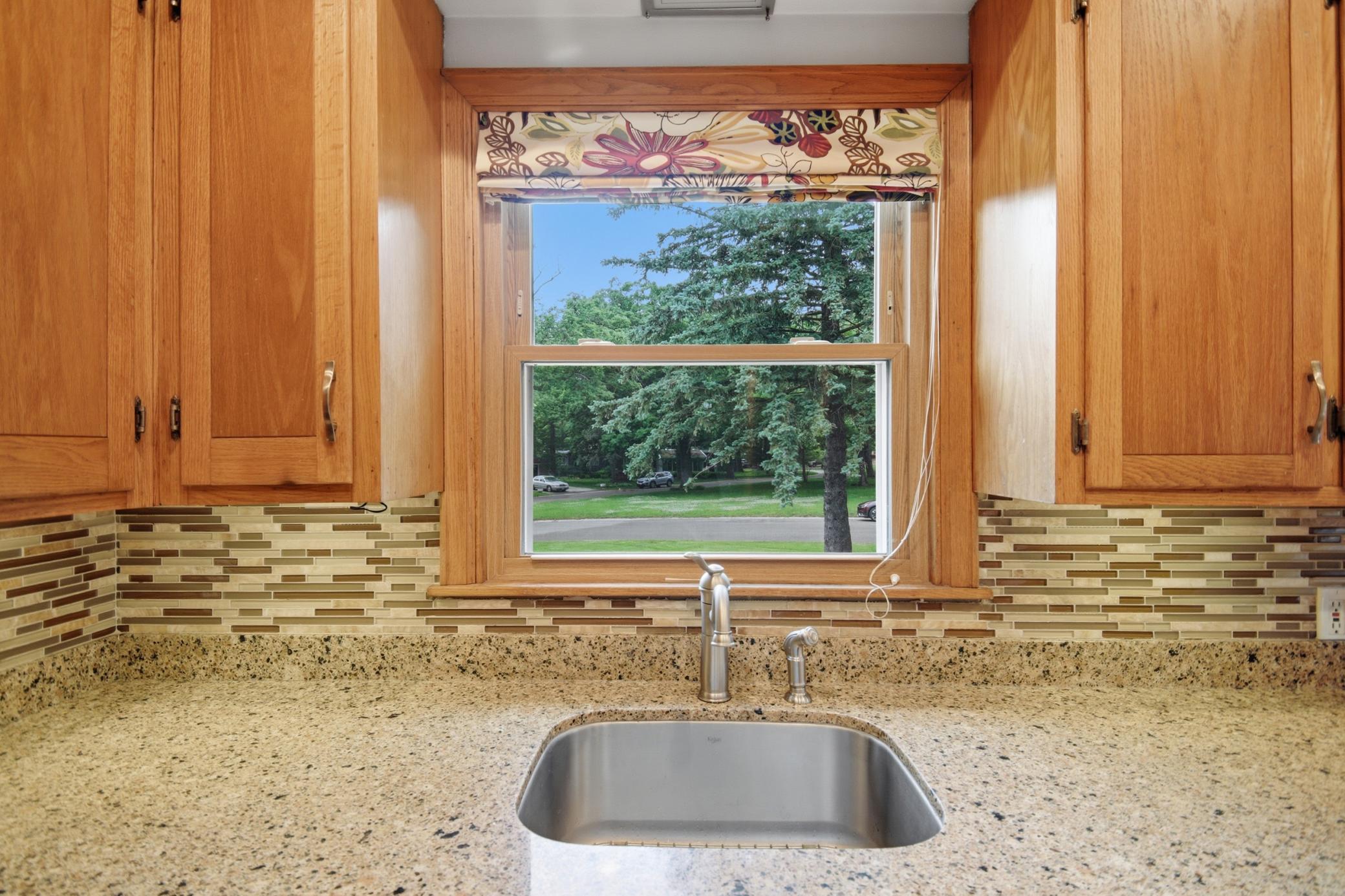 2103 3rd Avenue Southwest Austin, MN 55912 - Photo 14 of 38