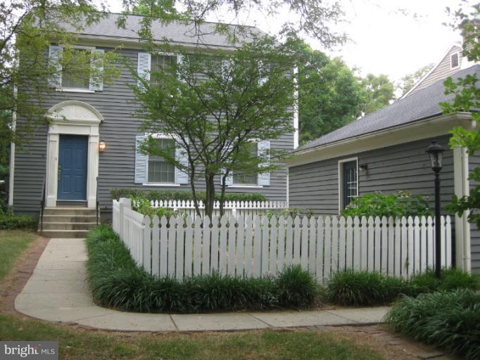 7375 Kindler Road Columbia, MD 21046 - Photo 19 of 27 a front view of a house having yard