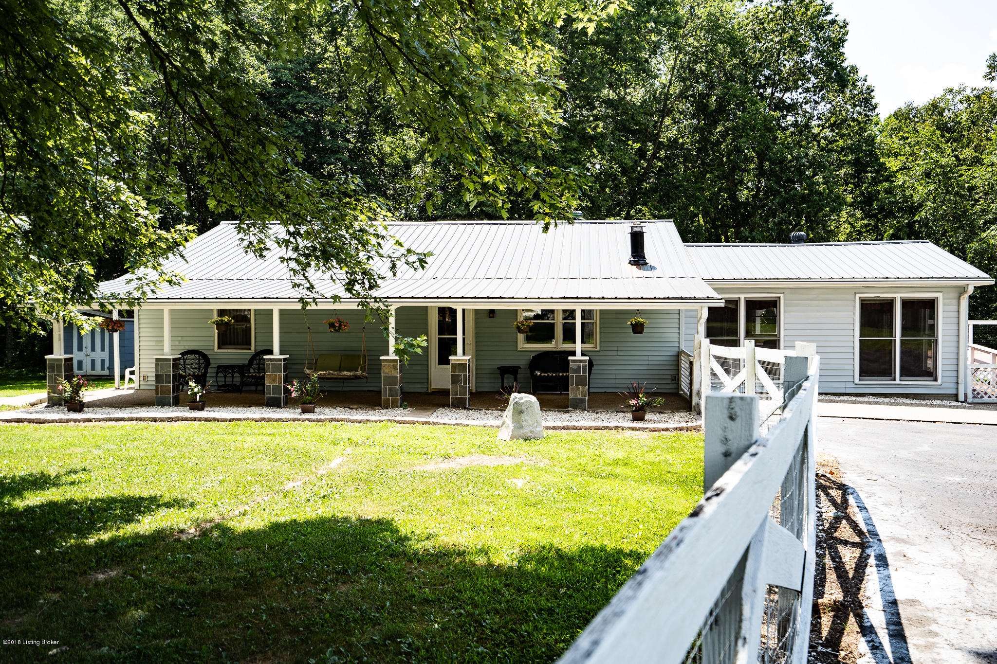 3525 Cedar Grove Road Shepherdsville, KY 40165 - Photo 1 of 61 DSC05850