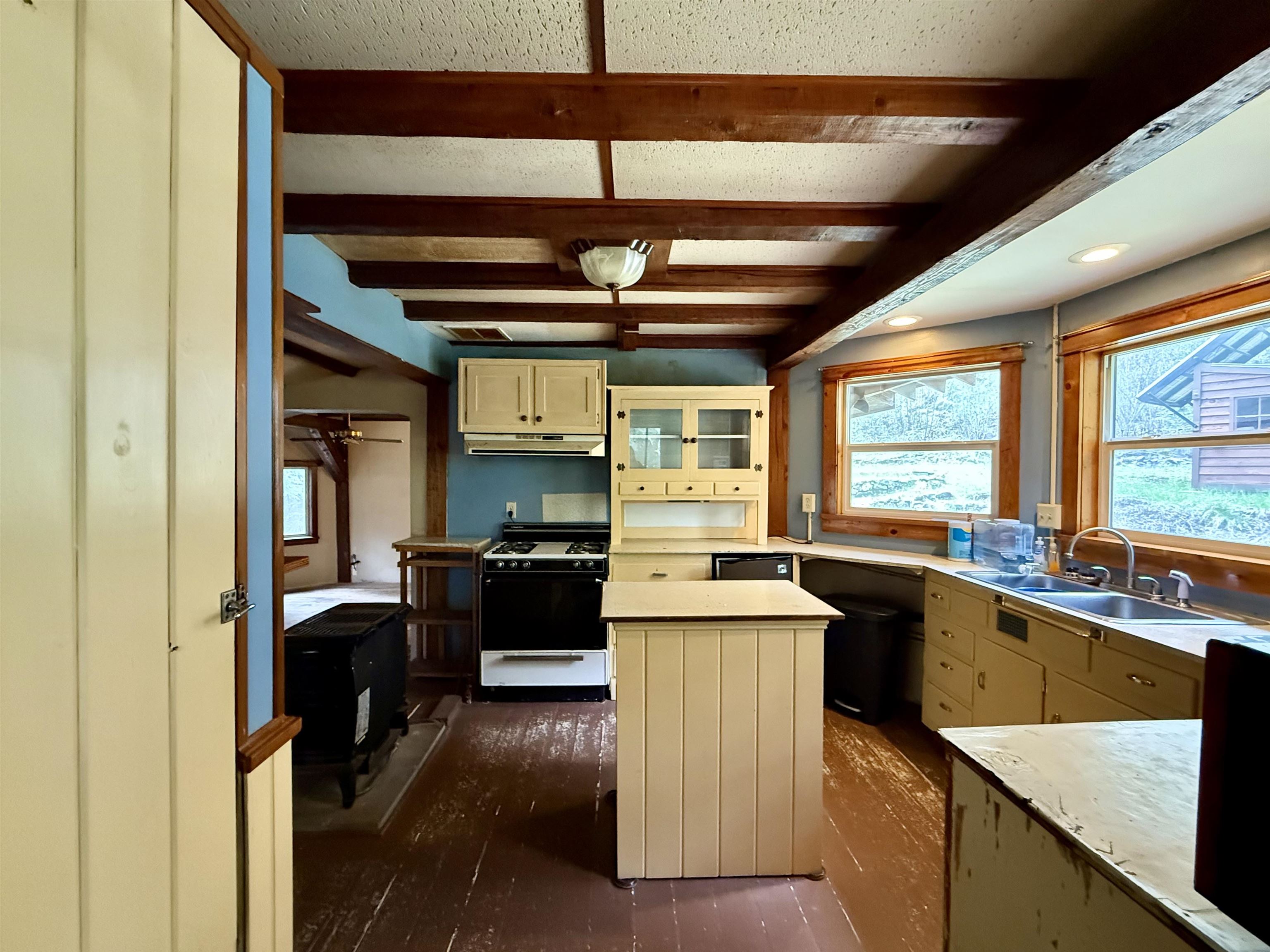1264 McCloud Creek Road Newport, WA 99156 - Photo 4 of 33