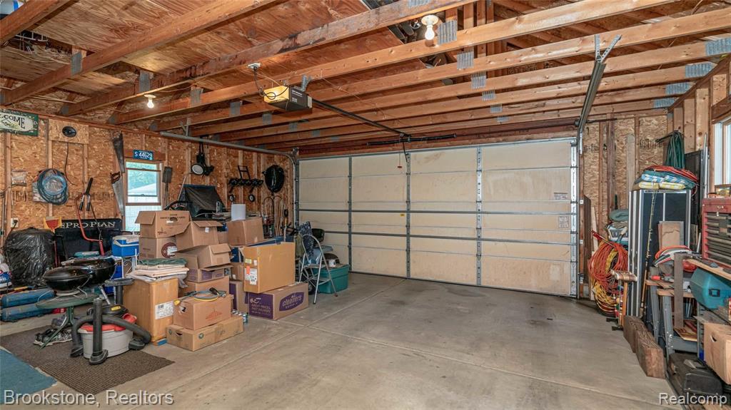 2960 Culbertson Avenue Rochester Hills, MI 48307 - Photo 33 of 34