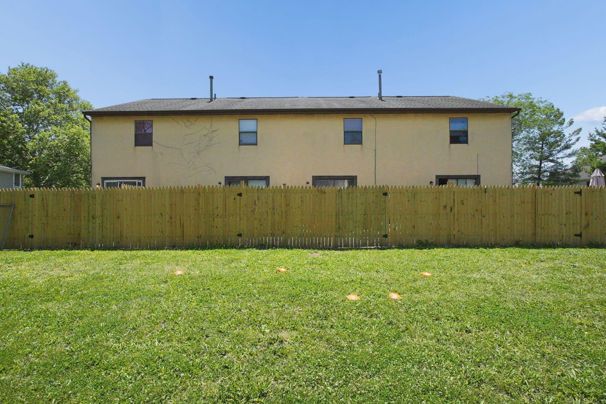 1345 Yorkland Road Columbus, OH 43232 - Photo 4 of 10