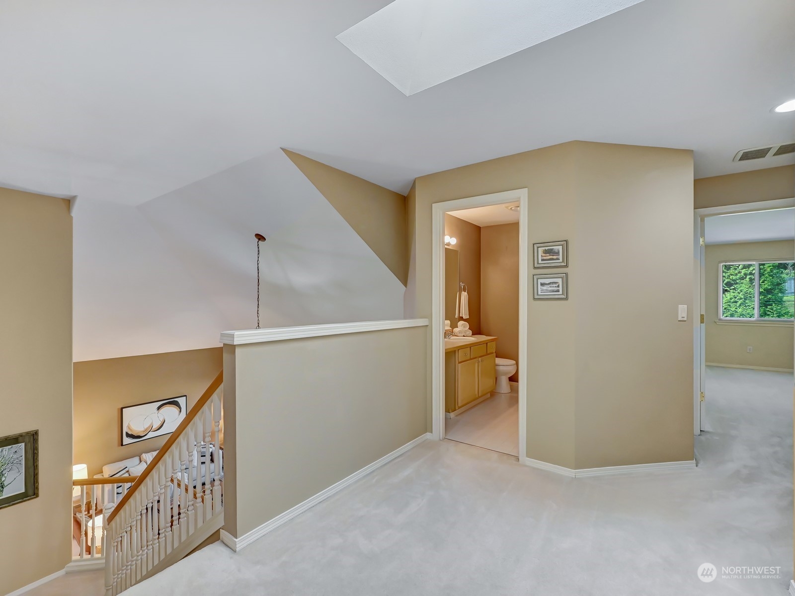 23927 30th Drive Southeast Bothell, WA 98021 - Photo 14 of 32 a view of an empty room with working area