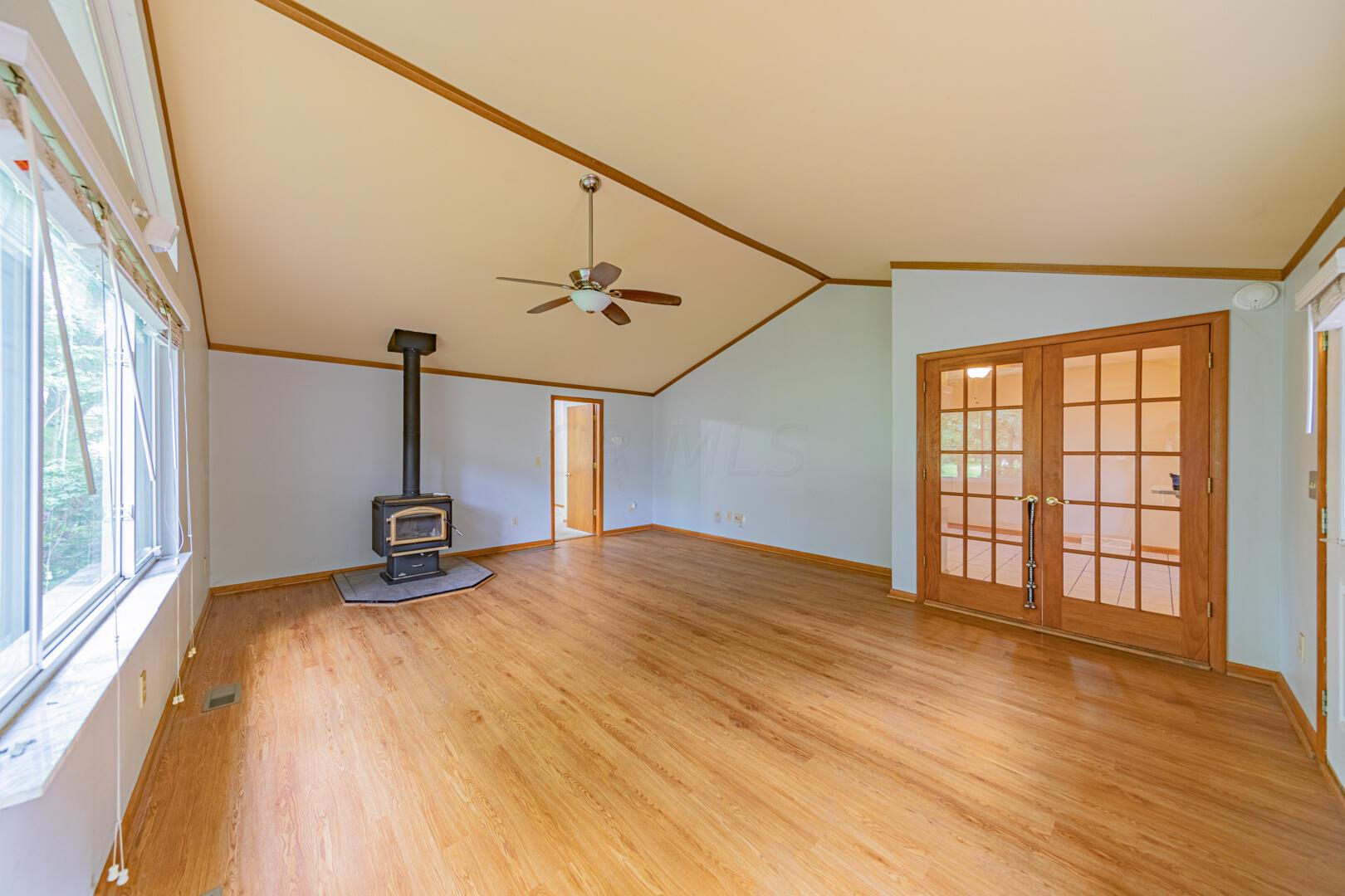 6365 Harlem Road Westerville, OH 43081 - Photo 19 of 61 6365-Harlem-63