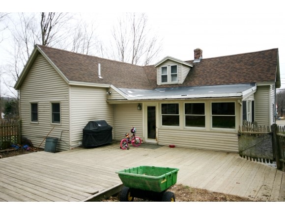 105 Exeter Road South Hampton, NH 03827 - Photo 3 of 23