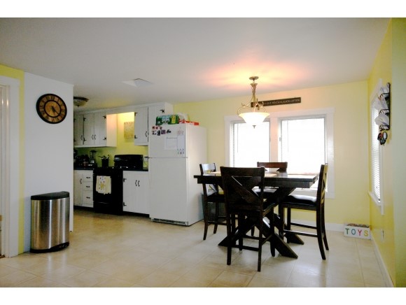105 Exeter Road South Hampton, NH 03827 - Photo 5 of 23