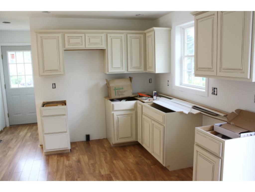 8 State Street Rochester, NH 03867 - Photo 4 of 8