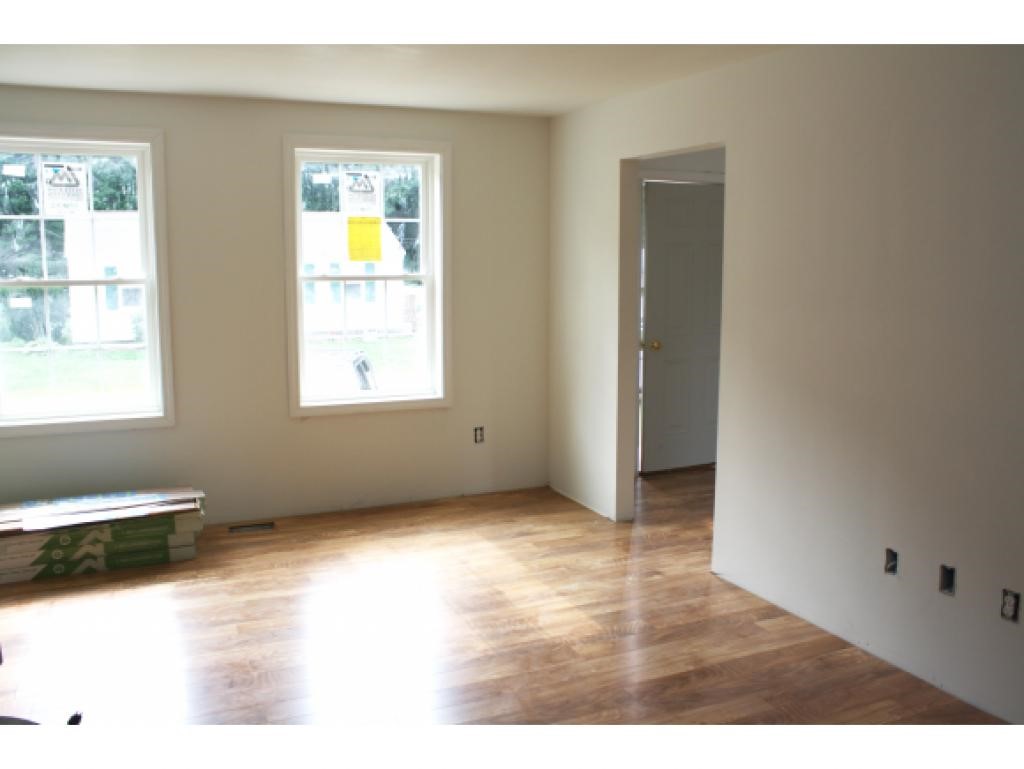 8 State Street Rochester, NH 03867 - Photo 6 of 8