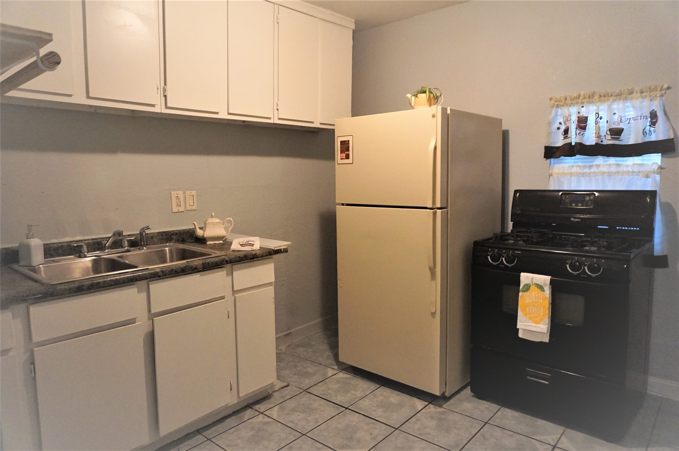 5114 Laura Koppe Road, Unit A Houston, TX 77016 - Photo 10 of 13