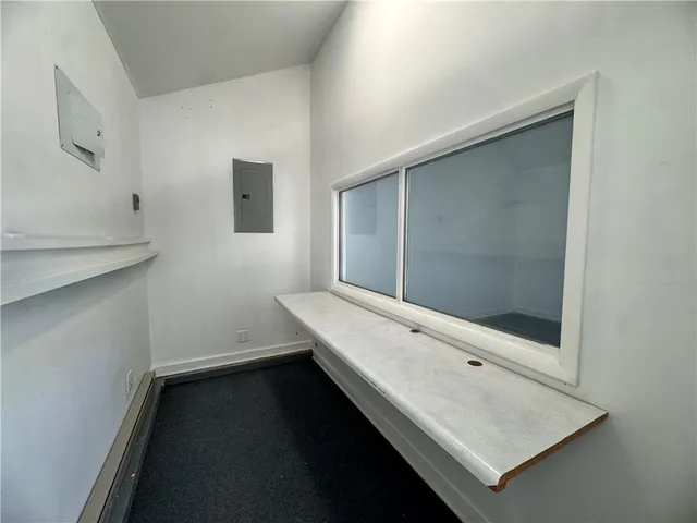 $112,500 | 321 East 7th Street, Adrian, MO 64720