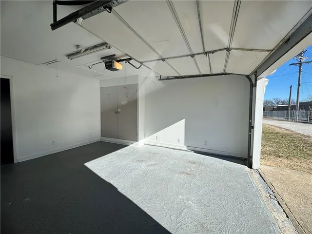 $112,500 | 321 East 7th Street, Adrian, MO 64720