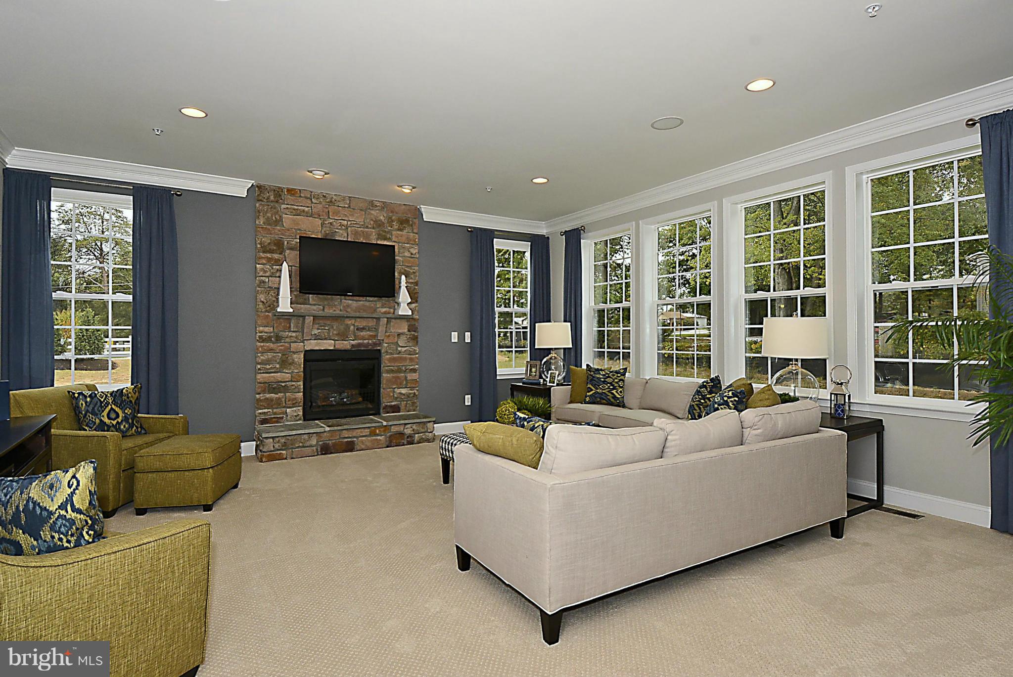 11512 Neon Road Fort Washington, MD 20744 - Photo 10 of 21 Family Room