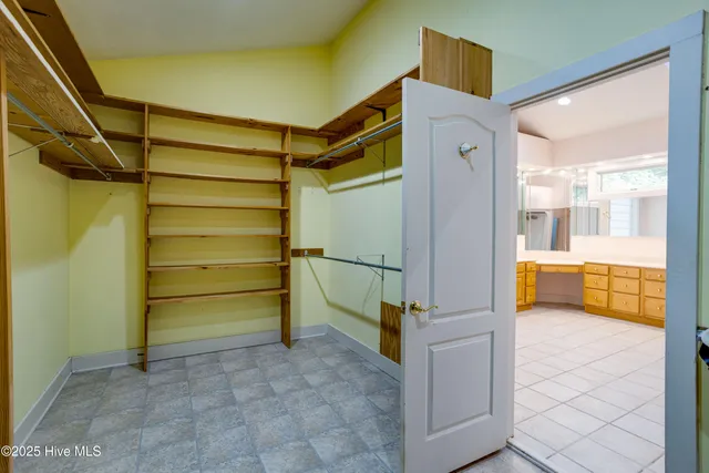 $499,000 | 416 Bay Drive, Washington, NC 27889