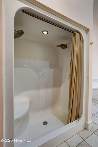 $499,000 | 416 Bay Drive, Washington, NC 27889