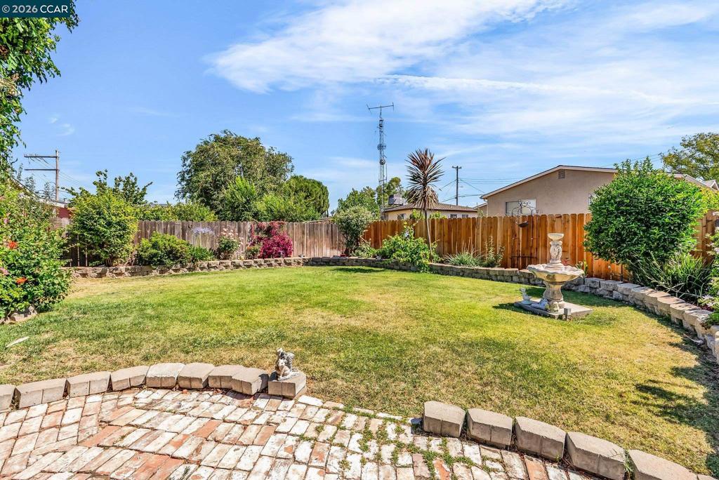 183-183 West Leland Road Pittsburg, CA 94565 - Photo 18 of 21