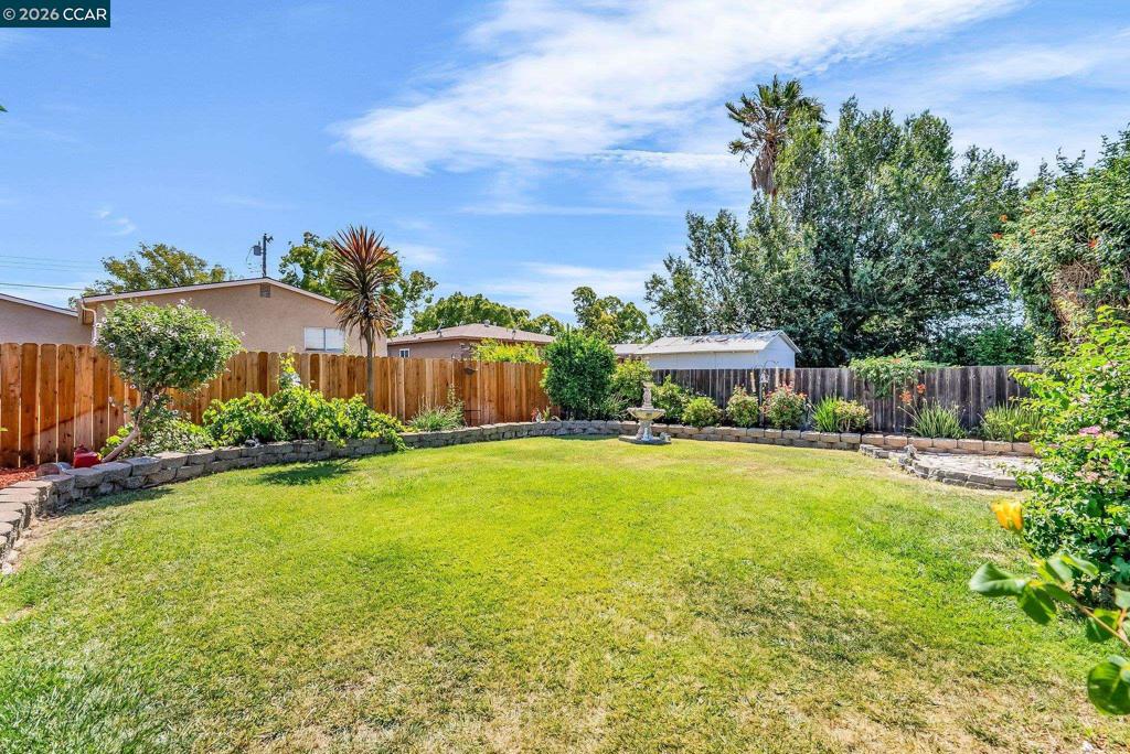 183-183 West Leland Road Pittsburg, CA 94565 - Photo 19 of 21