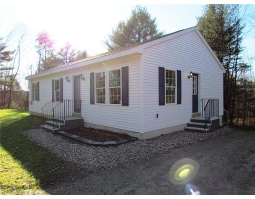 149 Old Lisbon Road Lewiston, ME 04240 - Photo 1 of 17 Exterior Front.