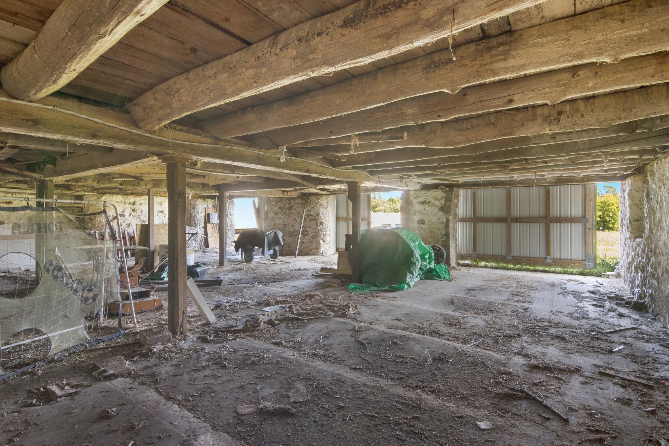 9224 East Duck Lake Road Suttons Bay, MI 49682 - Photo 39 of 63