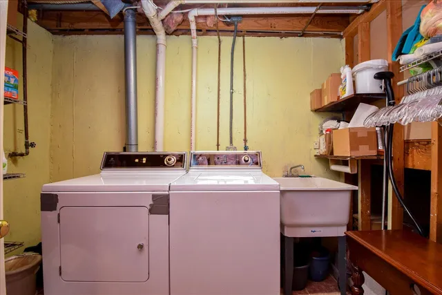 $349,000 | 3750 Kenwick Trail, Roanoke, VA 24018