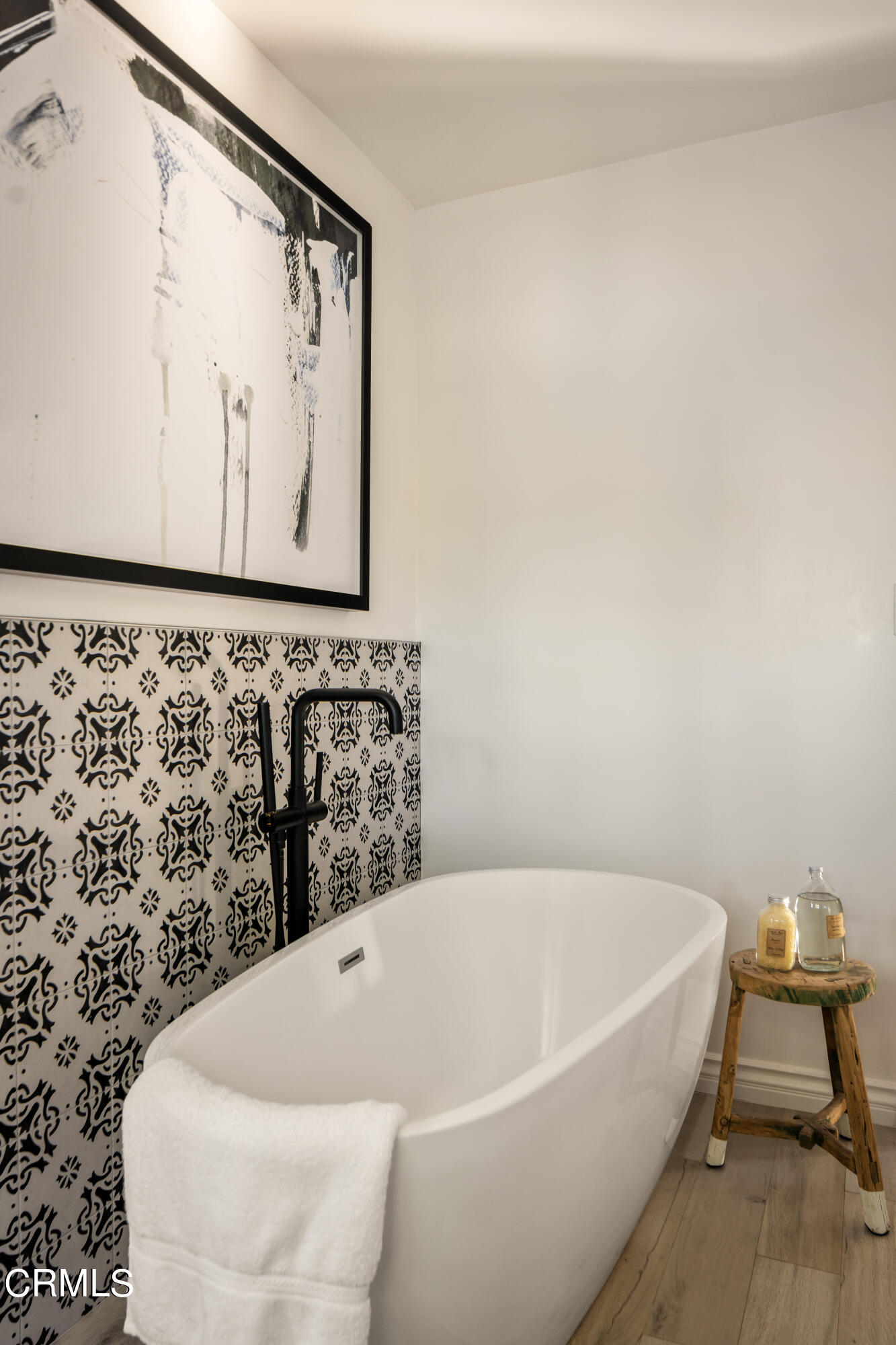 1086 Prospect Boulevard Pasadena, CA 91103 - Photo 25 of 42 27