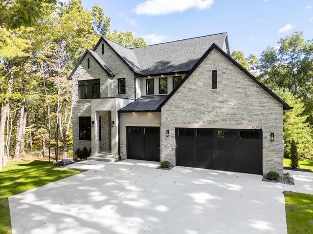 $2,150,000 | 3750 Charlevoix Drive Southeast, Grand Rapids, MI 49546
