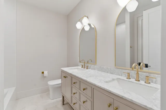 $2,150,000 | 3750 Charlevoix Drive Southeast, Grand Rapids, MI 49546