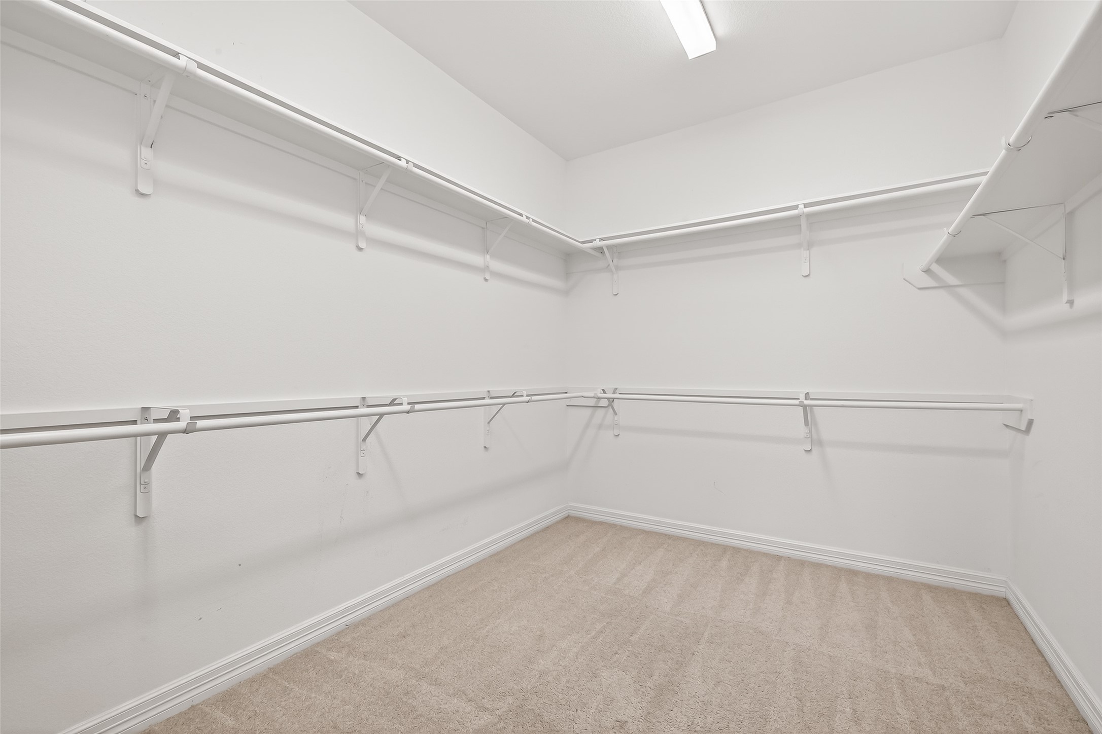 444 Round Lake Drive Rosenberg, TX 77469 - Photo 29 of 50 Oversized walk-in closet offering abundant storage and exceptional organization space