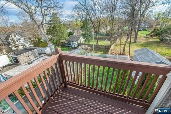 $799,000 | 20 Columbus Avenue, Montclair, NJ 07042