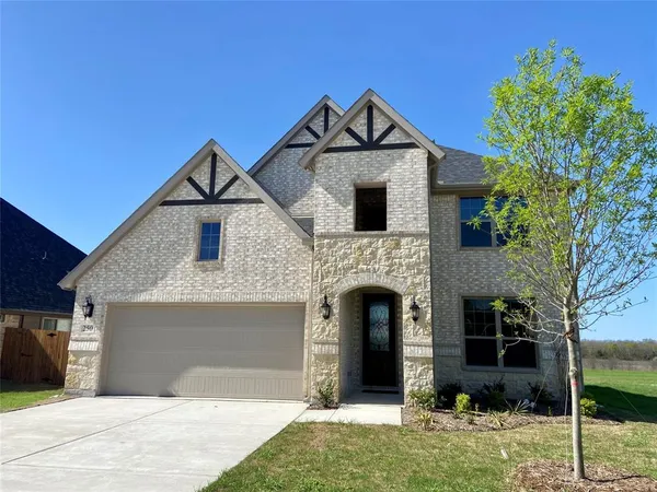 $399,990 | 250 Devonshire Drive, Greenville, TX 75401