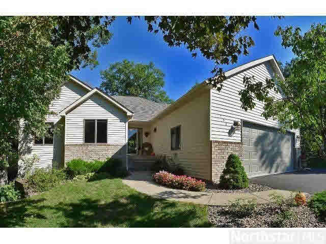 756 Summit Lane Hudson, WI 54016 - Photo 1 of 18 Gallery Image 1