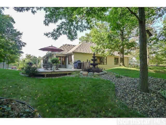 756 Summit Lane Hudson, WI 54016 - Photo 5 of 18 Gallery Image 5