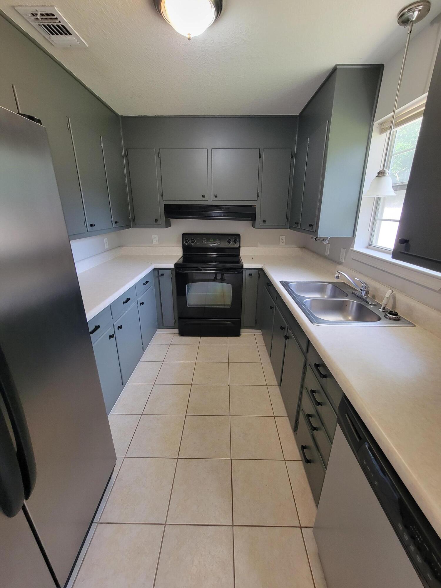 7066 Nelson Street Navarre, FL 32566 - Photo 9 of 24