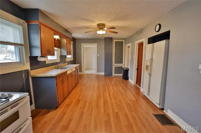 $74,000 | 247 North Broad Street, Hillsboro, IL 62049